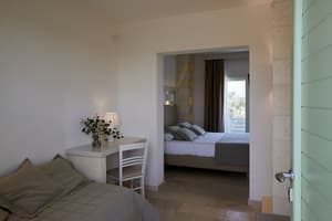thumbnail: Interior