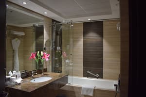 thumbnail: Bathroom
