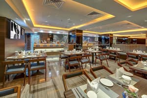 thumbnail: Restaurant
