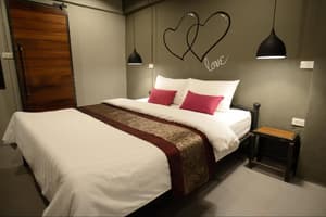thumbnail: Room