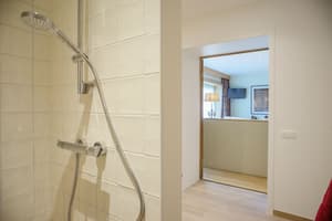 thumbnail: Bathroom shower