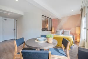 thumbnail: Living area