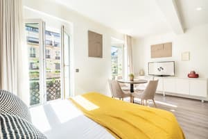 thumbnail: Living area