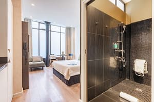 thumbnail: Bathroom