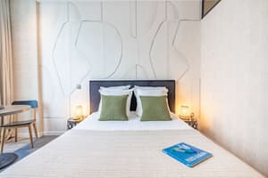 thumbnail: Room