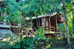 thumbnail: Exterior