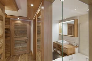 thumbnail: General view