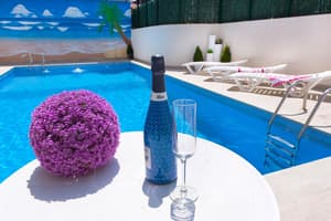 thumbnail: Outdoor pool
