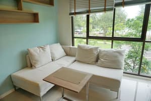 thumbnail: Living room