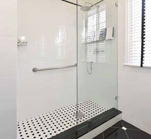 thumbnail: Portable shower seat