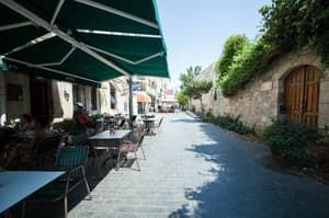 thumbnail: Terrace