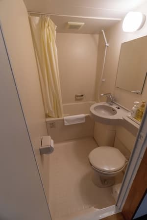 thumbnail: Interior entrance