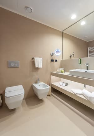 thumbnail: Bathroom
