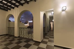 thumbnail: Hallway