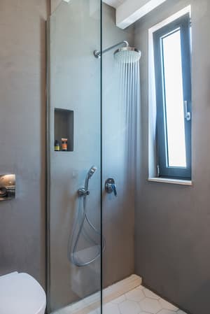 thumbnail: Bathroom shower