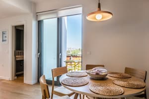 thumbnail: In-room dining