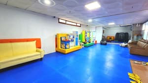 thumbnail: Reception