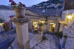 thumbnail: General view