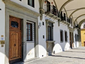 thumbnail: Front of property