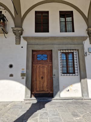 thumbnail: Exterior