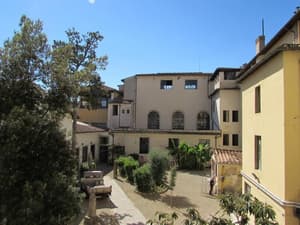 thumbnail: Exterior