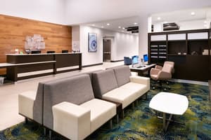 thumbnail: Concierge desk
