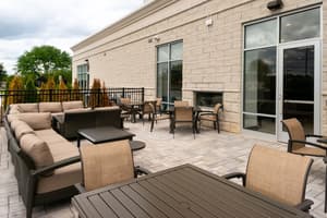 thumbnail: Terrace/patio