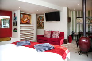 thumbnail: Room