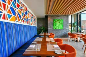 thumbnail: Restaurant