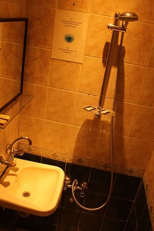thumbnail: Bathroom