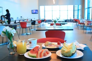 thumbnail: Breakfast area