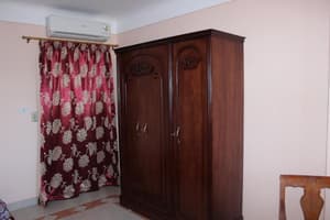 thumbnail: In-room dining