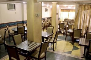 thumbnail: Restaurant