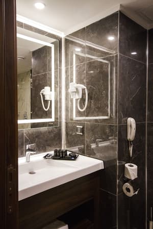 thumbnail: Bathroom