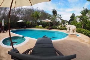 thumbnail: Pool
