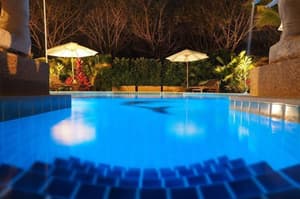 thumbnail: Pool