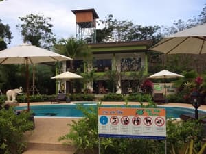 thumbnail: Pool