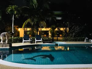 thumbnail: Pool