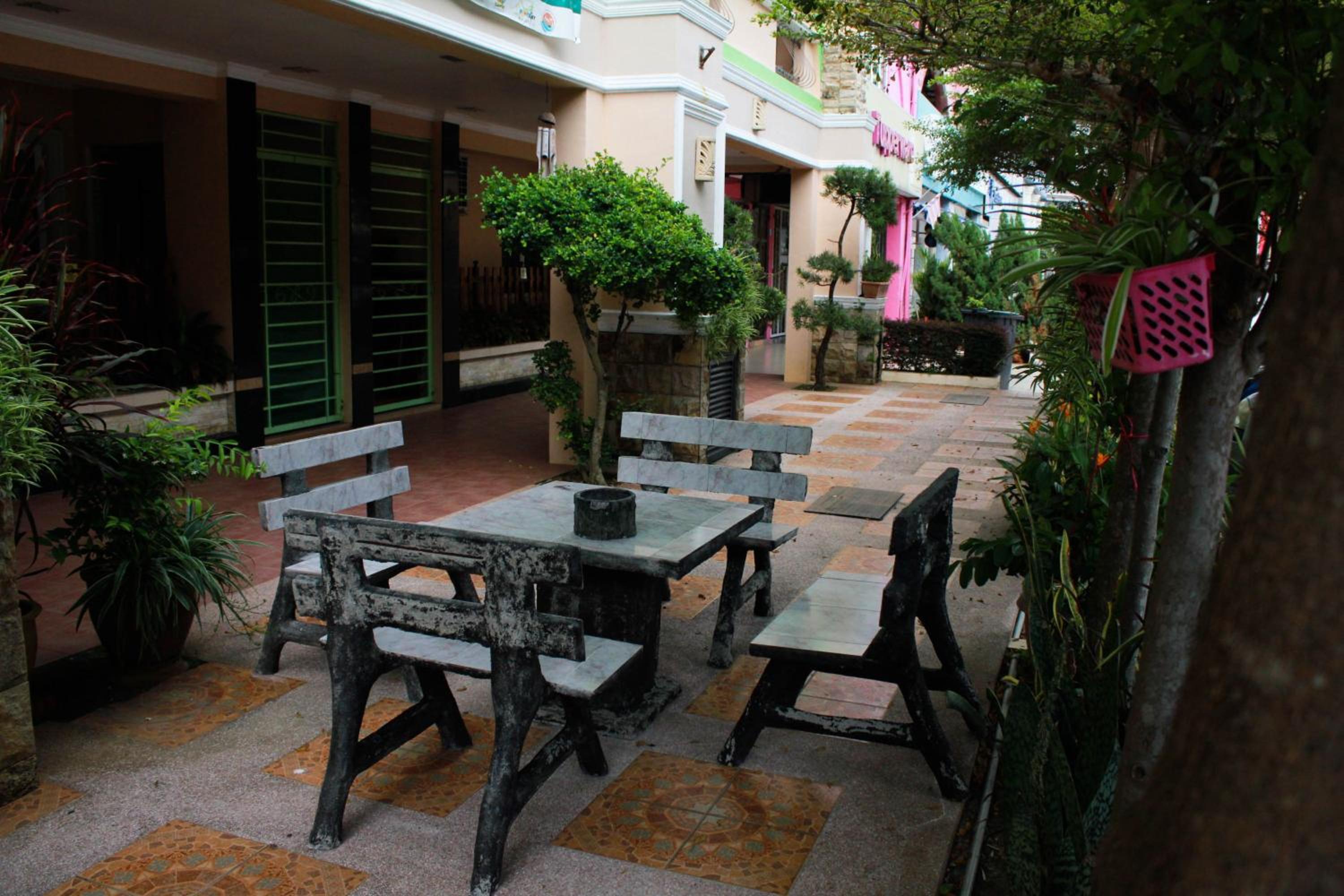 Restaurant-cafeteria