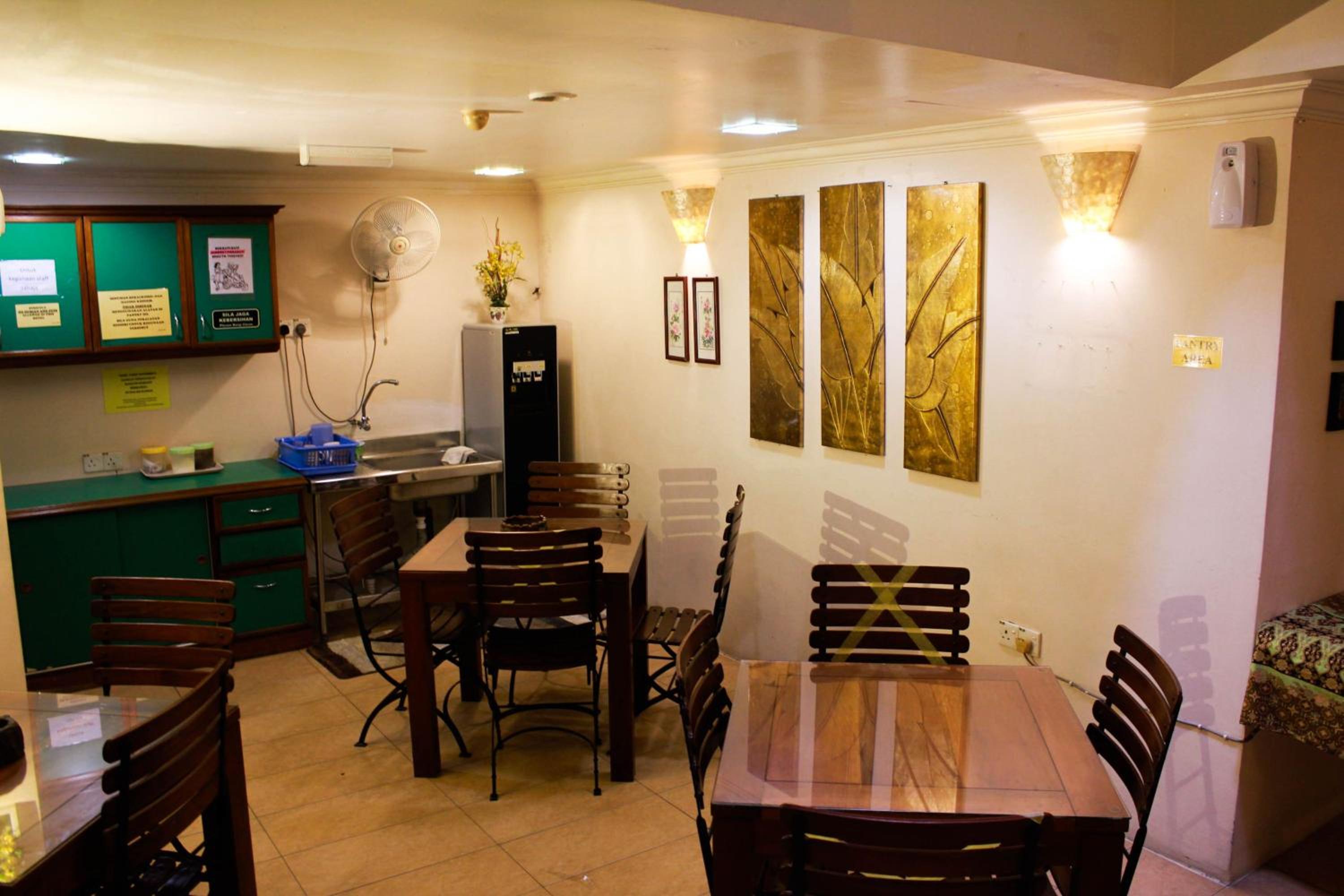 Restaurant-cafeteria
