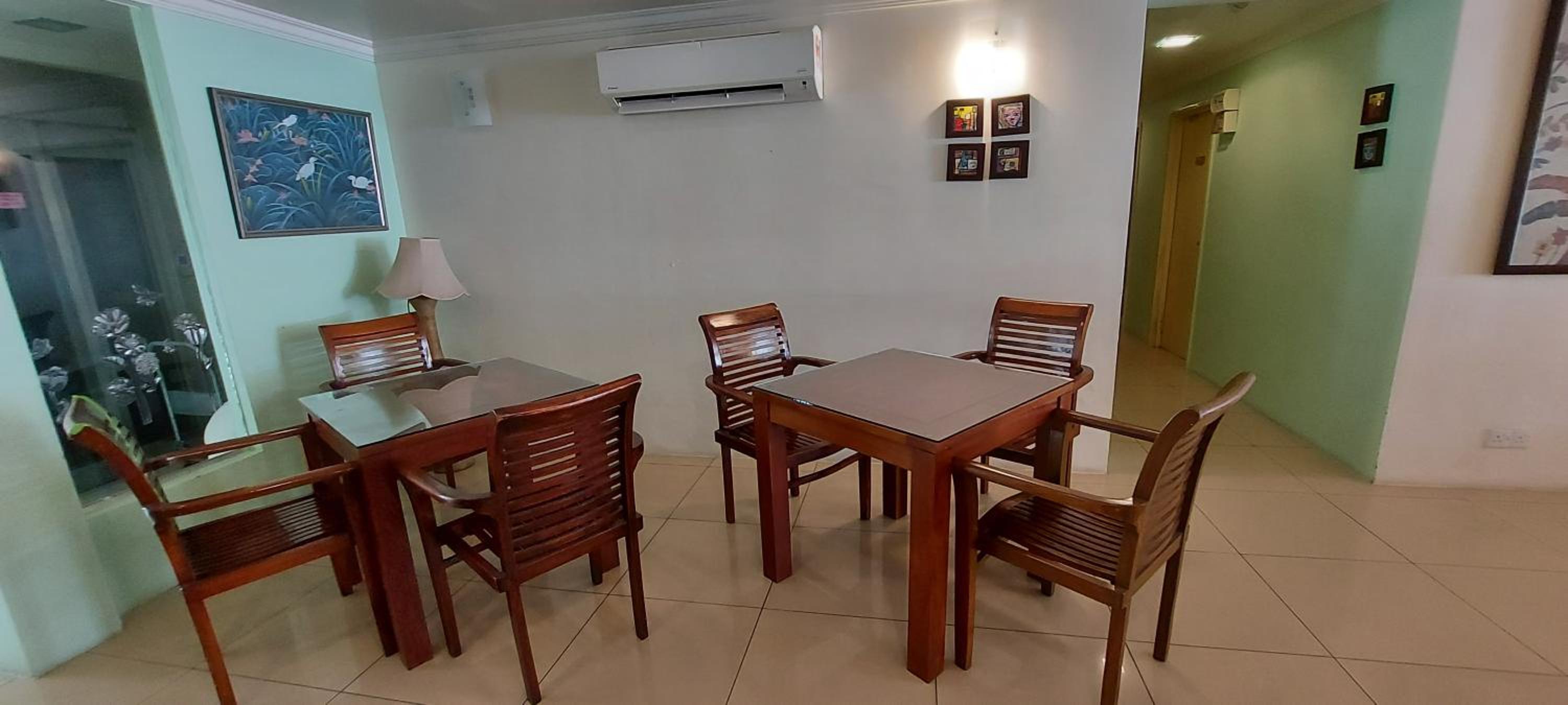 Restaurant-cafeteria