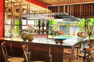 thumbnail: Bar (on property)