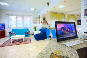 thumbnail: Reception