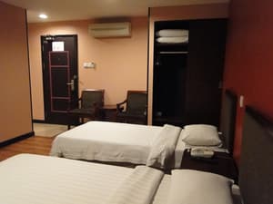 thumbnail: Room