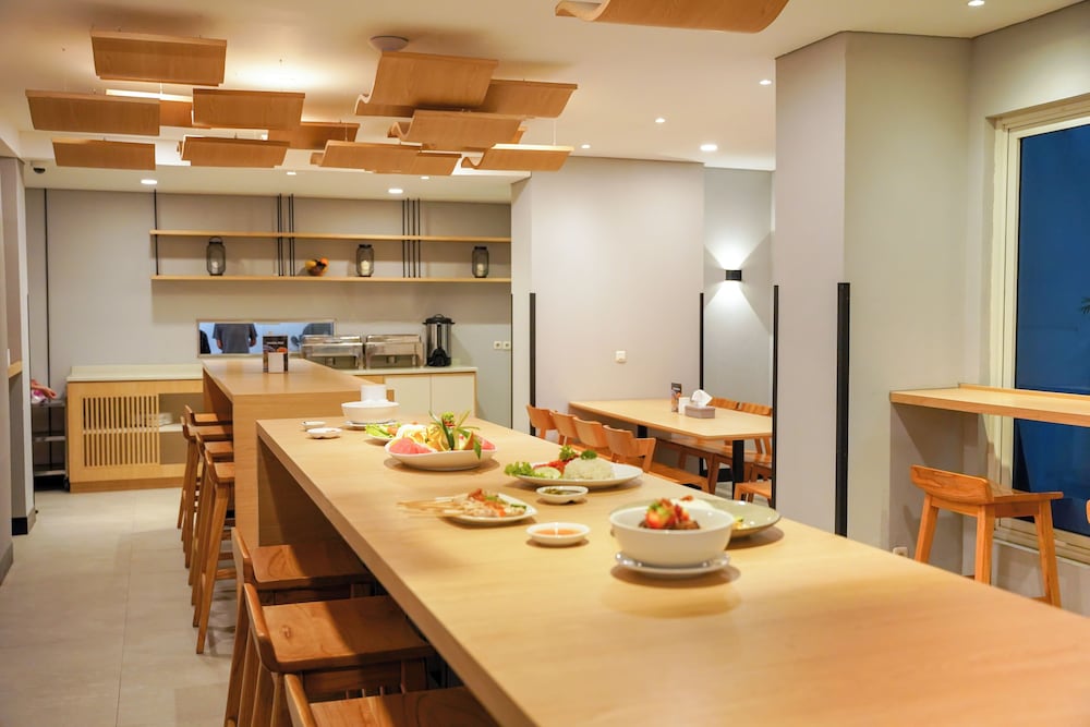 Restaurant-cafeteria