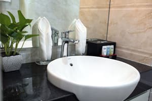 thumbnail: Bathroom