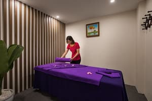 thumbnail: Massage