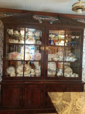 thumbnail: Interior detail