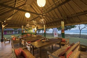 thumbnail: Restaurant