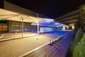 thumbnail: Exterior